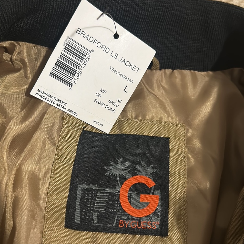 Men’s Jacket - Picture 5 of 8